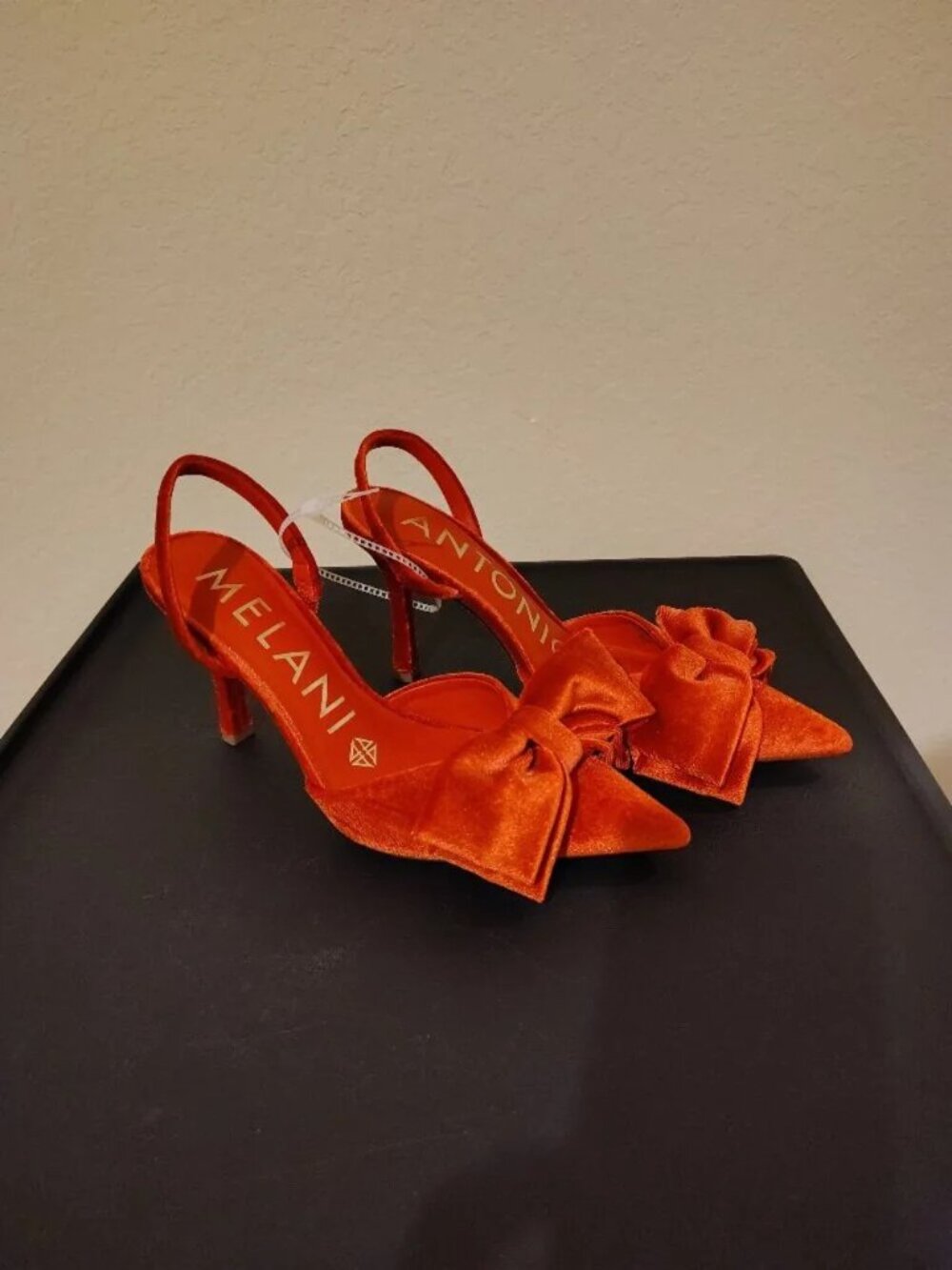 NWT! Antonio Melani Gentry Velvet Bow Slingback Pumps Santorini Red Sz 6.5